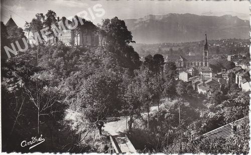 les belles Alpes fran&ccedil;aises 3 Voiron (Is&egrave;re) vue g&eacute;n&eacute;rale et les hopitaux