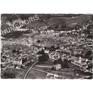38.563.36 VOIRON (Is&egrave;re) - Vue g&eacute;n&eacute;rale
