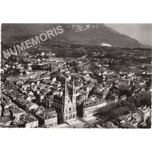 VOIRON (Is&egrave;re) 173-19 A - Vue panoramique a&eacute;rienne