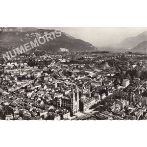 I 002.-VOIRON CHARTREUSE (Is&egrave;re). Vue g&eacute;n&eacute;rale a&eacute;rienne, au 1er plan, Eglise Saint Bruno
