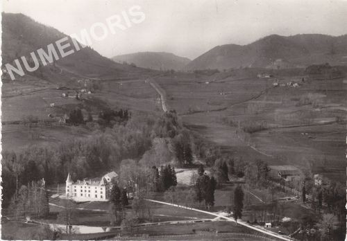 21045 Voiron-Chartreuse (Is&egrave;re) parc et ch&acirc;teau de la Brunerie (C.R.E.P.S.)