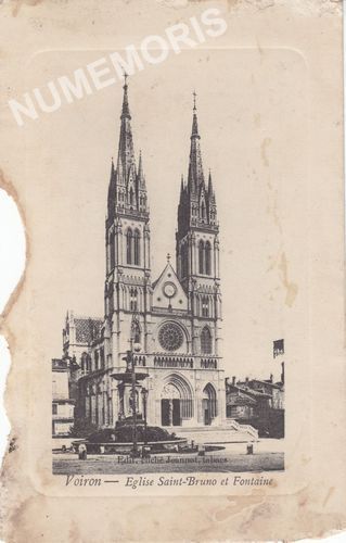 Voiron &eacute;glise Saint-Bruno et fontaine
