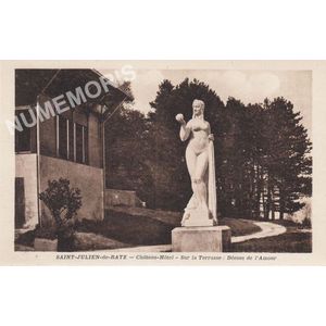 Saint-Julien-de-Ratz ch&acirc;teau-h&ocirc;tel sur la terrasse d&eacute;esse de l'amour