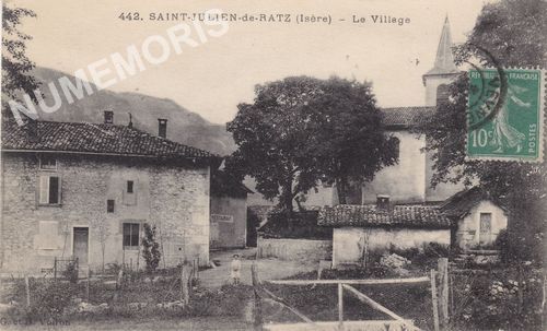 GD 442 Saint-Julien-de-Ratz (Is&egrave;re) le village