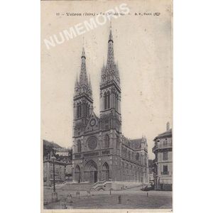 010 Voiron (Is&egrave;re) la Cath&eacute;drale