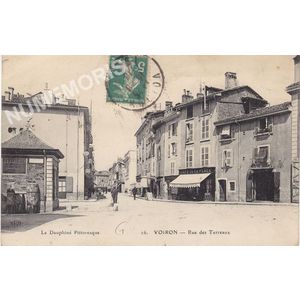 le Dauphin&eacute; pittoresque 16 Voiron rue des Terreaux