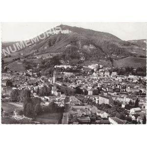 VOIRON (Is&egrave;re) 173-16 A - Vue panoramique a&eacute;rienne