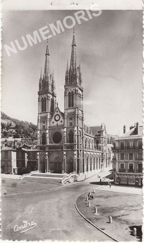 les belles alpes fran&ccedil;aises 7 Voiron la cath&eacute;drale