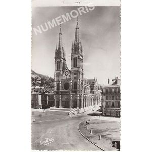 les belles alpes fran&ccedil;aises 7 Voiron la cath&eacute;drale