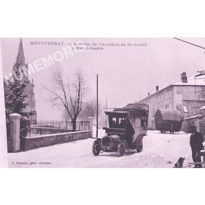 Montferrat arriv&eacute;e de l'autobus de St-Andr&eacute; &agrave; Saint-Geoire