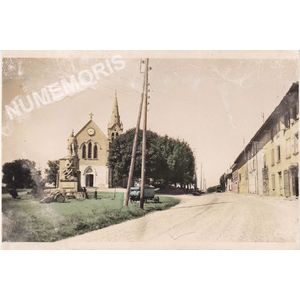 Montferrat (Is&egrave;re) route de Lyon et place de l'&eacute;glise