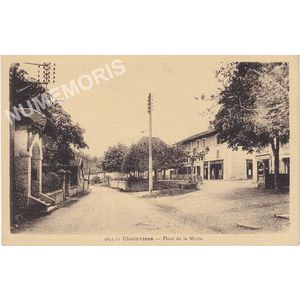 4654.11 Charavines place de la Mairie