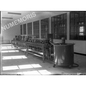 Charavines, intérieur de l'usine du Guillermet