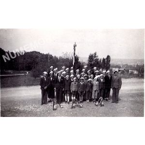 Coublevie : la clique dauphinoise en 1940 environ