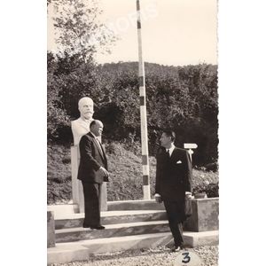 Voissant : buste de Paul Bourde en 1958