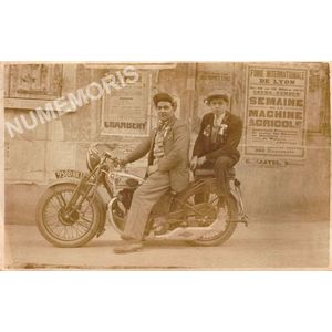 Voissigniauds en moto en 1931