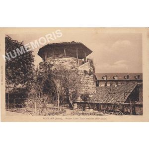 Moirans (Is&egrave;re) ruines d'une tour romaine (IIIe si&egrave;cle)