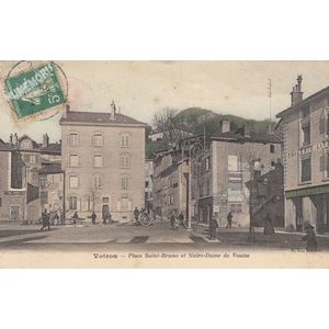 Voiron place Saint-Bruno et Notre-Dame de Vouise