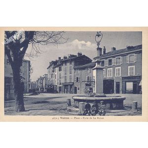 4672.5 Voiron place Porte de la Buisse