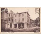 Voiron (Is&egrave;re) l'h&ocirc;tel de ville