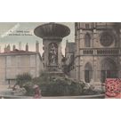 Voiron (Is&egrave;re) Place St-Bruno la fontaine