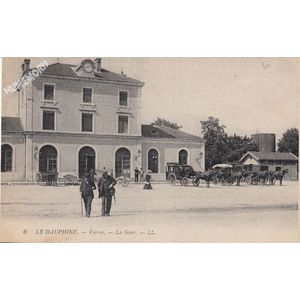 006 le Dauphin&eacute; Voiron la gare LL