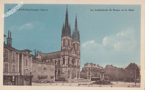 044 Voiron-Chartreuse la cath&eacute;drale St Bruno et le Mail