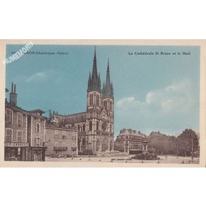 044 Voiron-Chartreuse la cath&eacute;drale St Bruno et le Mail