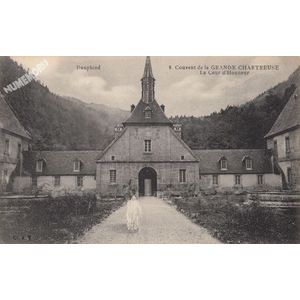 009 Dauphin&eacute; Couvent de la Grande Chartreuse la Cour d'Honneur
