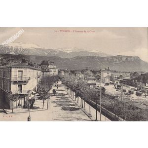076 Voiron l'avenue de la gare