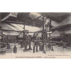 Ecole Nationale Professionnelle de Voiron atelier des forges