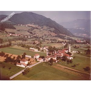 Saint Nicolas de Macherin : le village