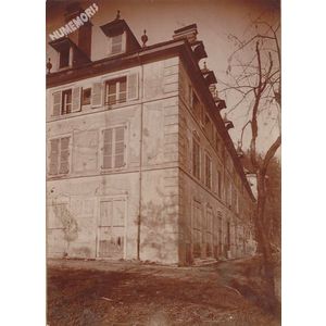 Voiron : le ch&acirc;teau Barral