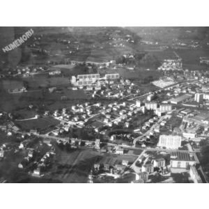 Voiron : vues a&eacute;riennes de la DDE de 1970
