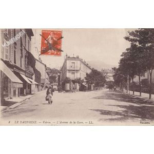 008 le Dauphiné Voiron l'avenue de la gare LL