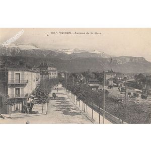 390 Voiron avenue de la gare