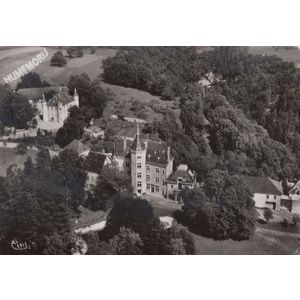 St-Geoire-en-Valdaine (Is&egrave;re) 21526 A ch&acirc;teaux de Clermont et de la Rochette vue a&eacute;rienne