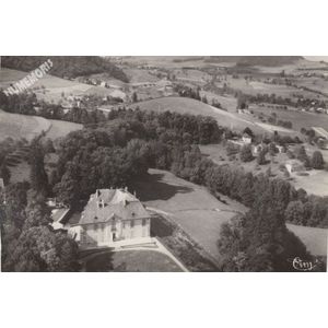 St-Geoire-en-Valdaine (Is&egrave;re) 5089 ch&acirc;teau de Longpra