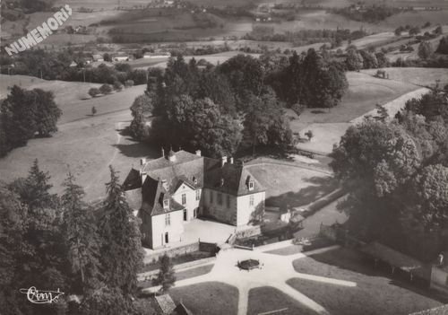 St-Geoire-en-Valdaine (Is&egrave;re) 5088 ch&acirc;teau de Longpra