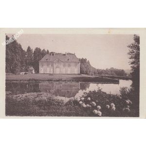 St-Geoire-en-Valdaine (Is&egrave;re) ch&acirc;teau de Longpra