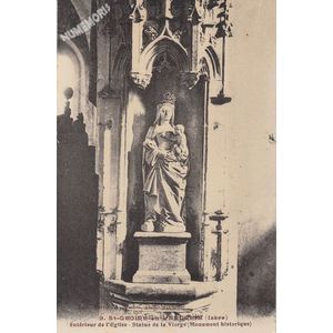 009 St-Geoire-en-Valdaine (Is&egrave;re) int&eacute;rieur de l'Eglise Statue de la Vierge (Monument historique)