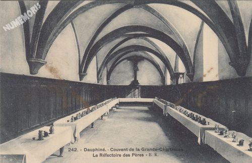 242 Dauphin&eacute; couvent de la Grande-Chartreuse le r&eacute;fectoire des P&egrave;res ER