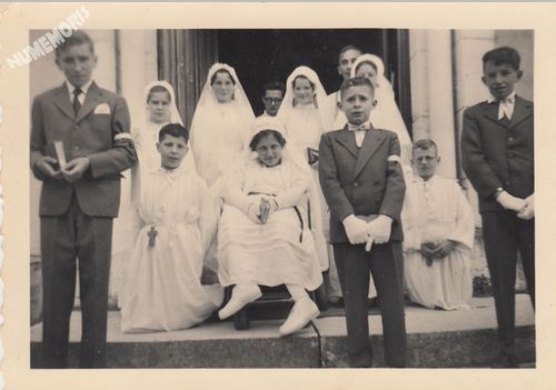 Saint Etienne de Crossey photos 