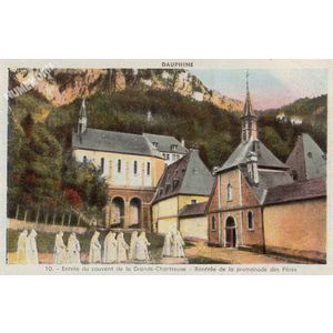 010 Dauphin&eacute; entr&eacute;e du Couvent de la Grande Chartreuse rentr&eacute;e de la promenade des P&egrave;res