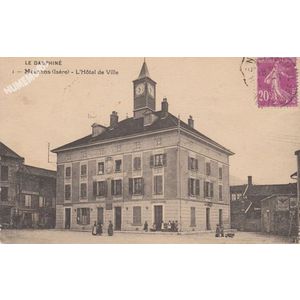001 Moirans (Is&egrave;re) l'H&ocirc;tel de Ville