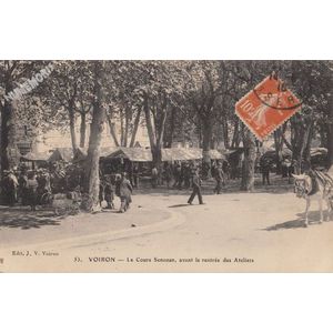 053 Voiron le Cours S&eacute;nozan, avant la rentr&eacute;e des Ateliers