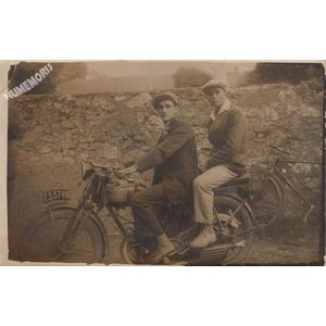 carte-photo de motards de la Buisse