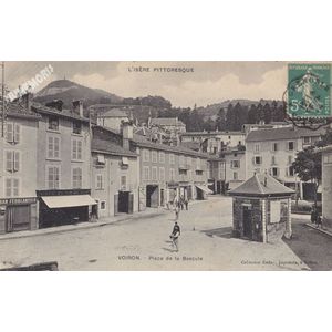 L'Is&egrave;re pittoresque Voiron place de la bascule