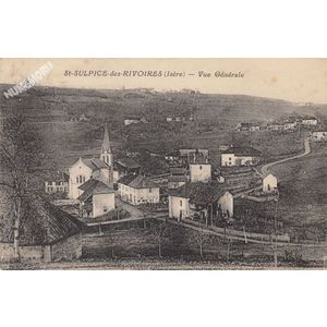 St-Sulpice-des-Rivoires (Isère) Vue générale 