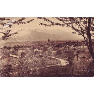 Saint-Jean-de-Moirans (Isère) ses arbres fruitiers, ses vignobles et le Vercors